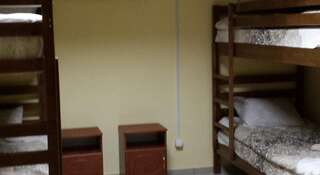 Гостиница Гостевой дом «Стелла» Севастополь Кровать в общем четырехместном номере для женщин-1